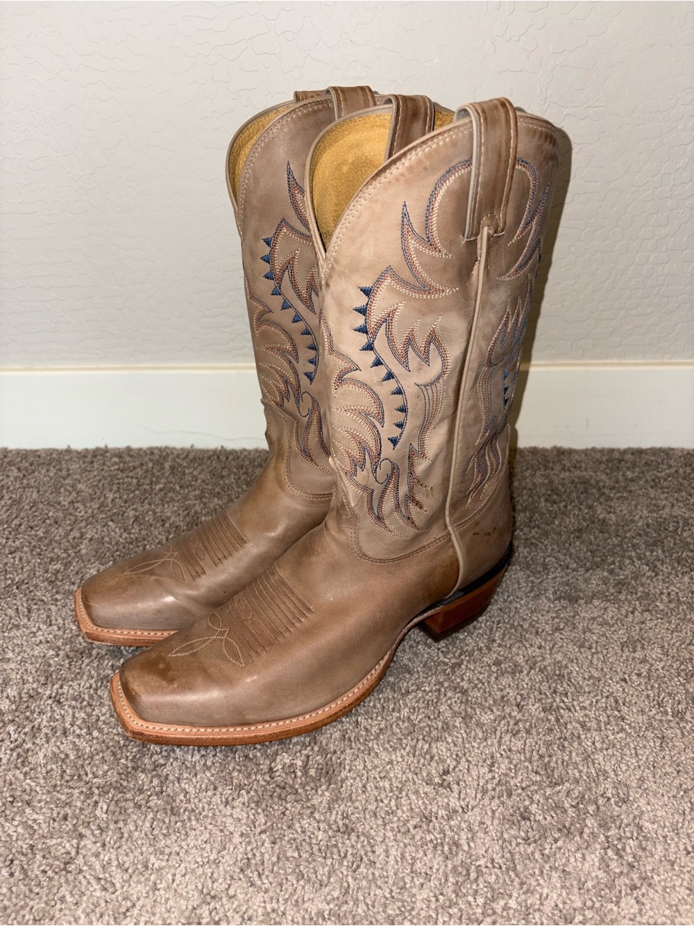 Nocona Mens Legacy Square Toe Vintage Cowboy Boots Western Boots MD2711 9 D